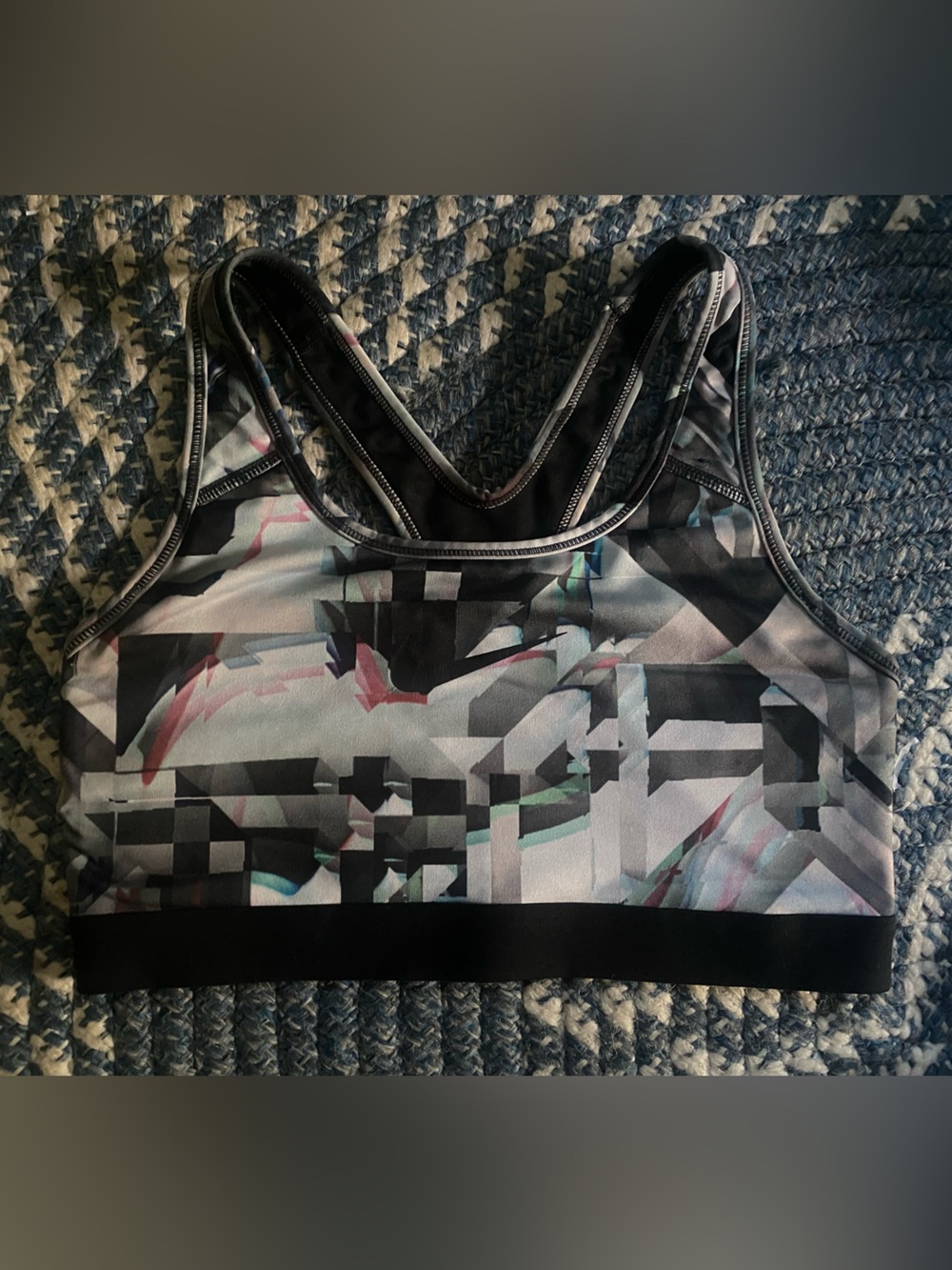 Nike Women's Multicolor Geometric Print Sports Bra with Black Band